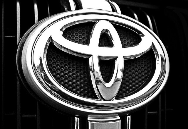 toyota-closeup2
